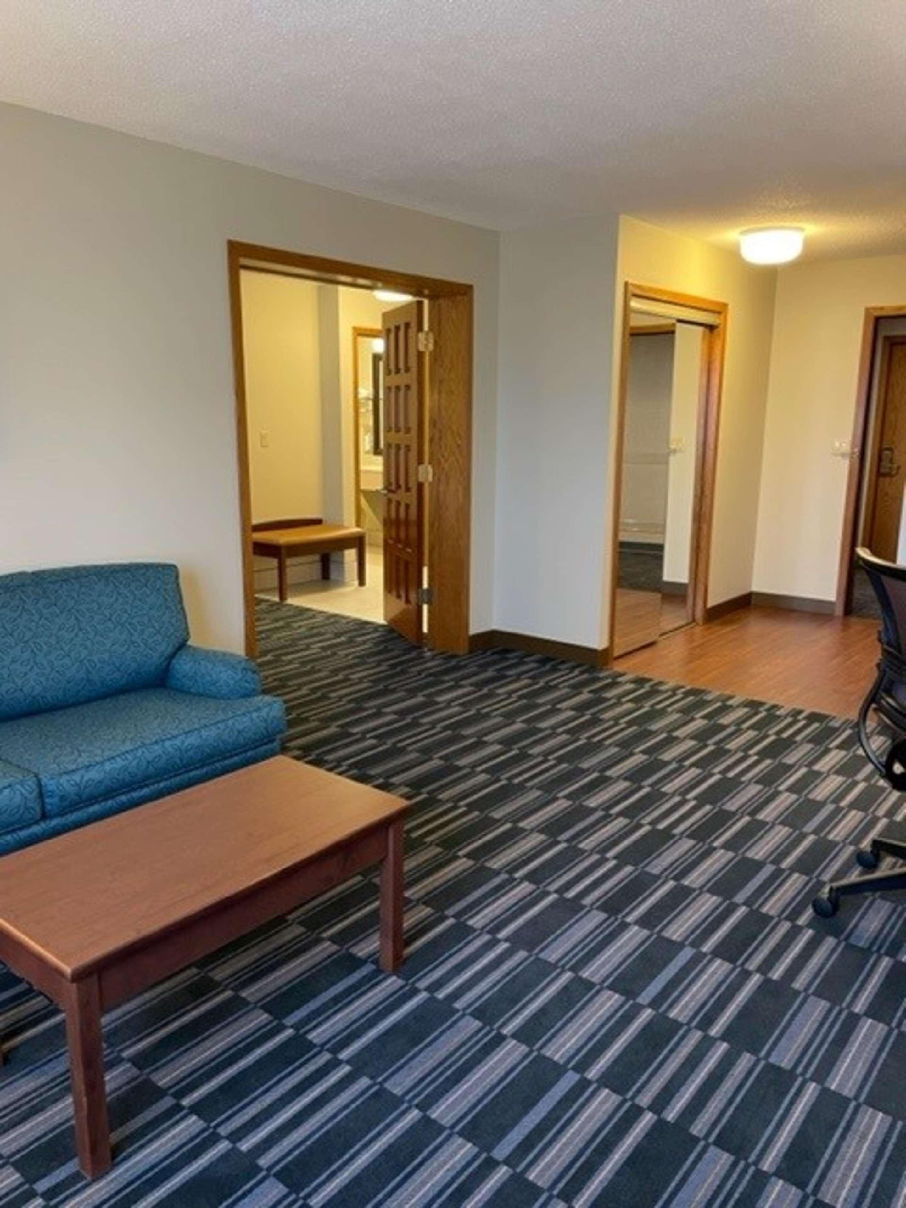 Best Western Inn Rice Lake Extérieur photo