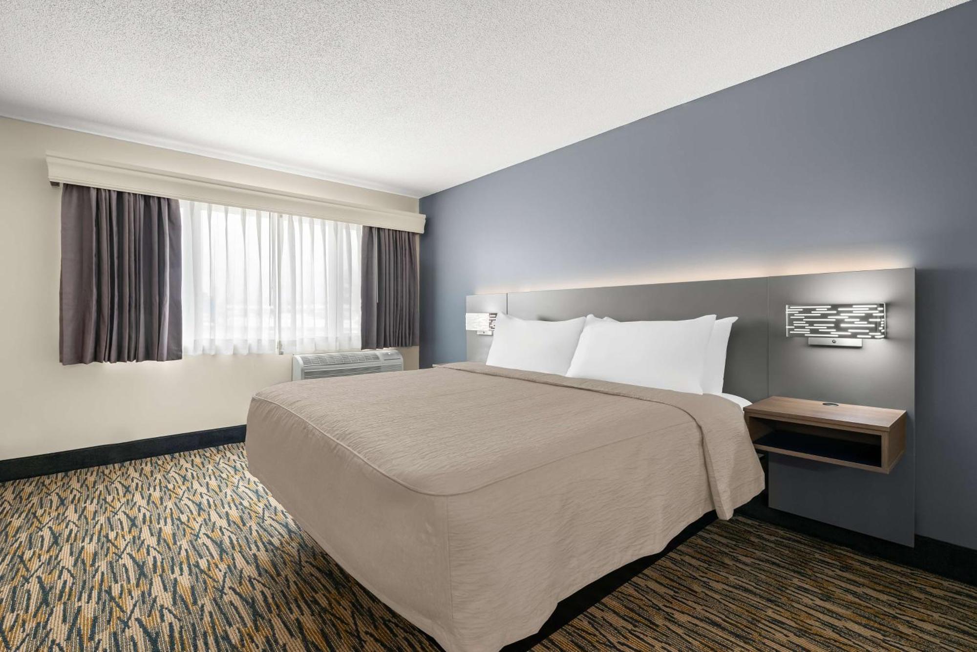 Best Western Inn Rice Lake Extérieur photo